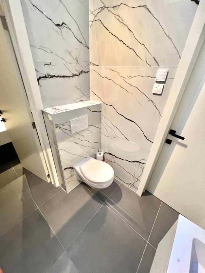 Brand-New Apartments In The Heart Of ブリュッセル エクステリア 写真